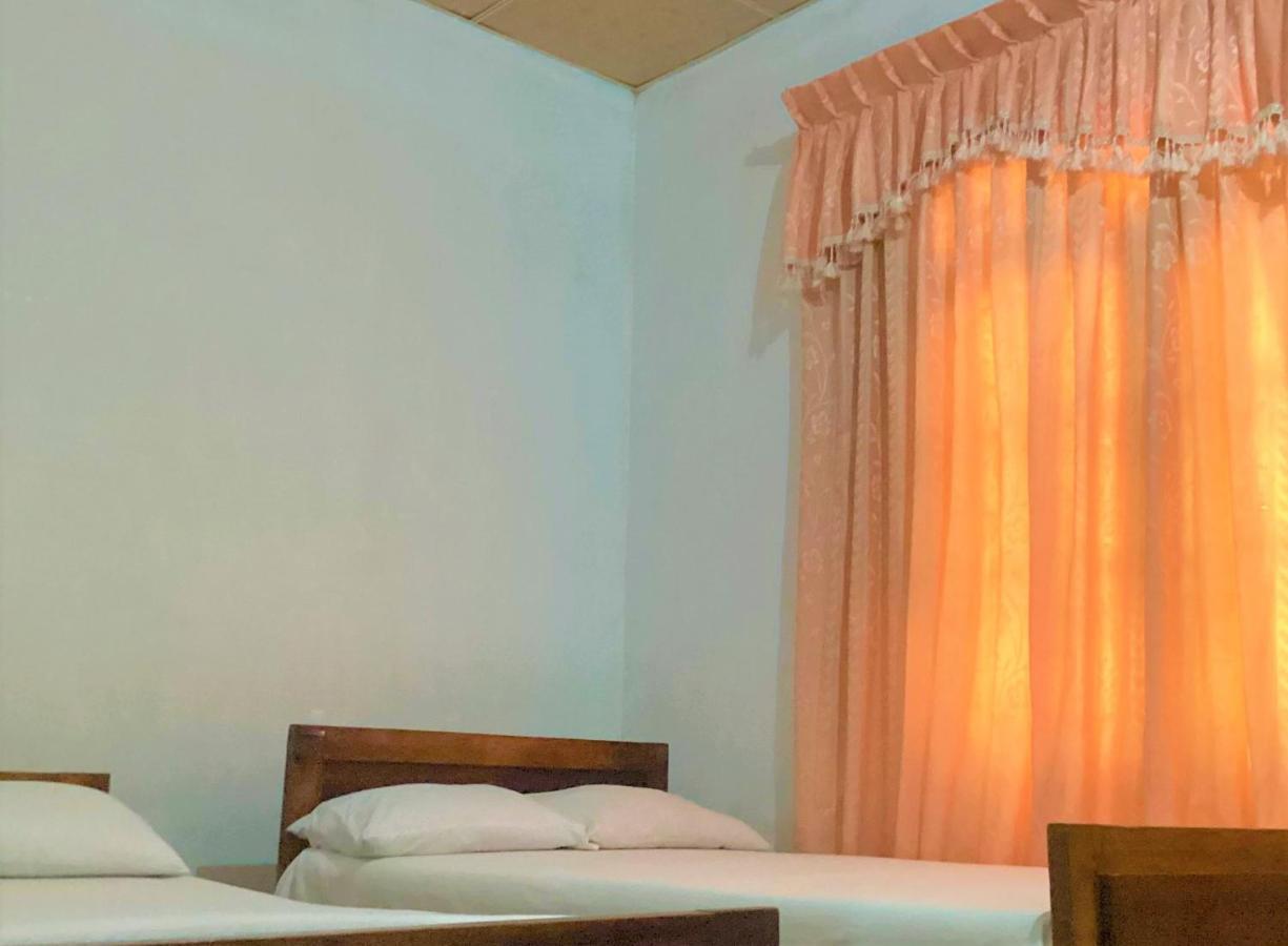 Grand Refuge Holiday Rooms Anuradhapura Ngoại thất bức ảnh