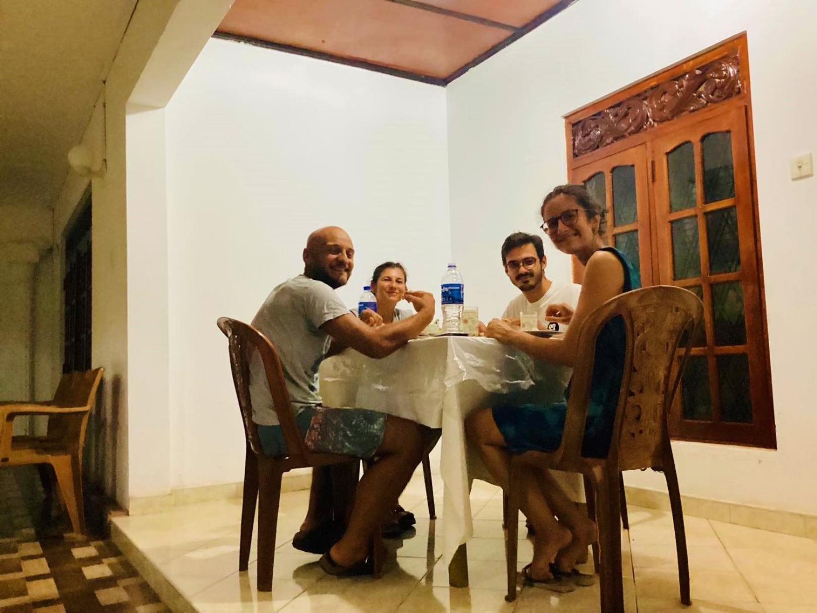 Grand Refuge Holiday Rooms Anuradhapura Ngoại thất bức ảnh